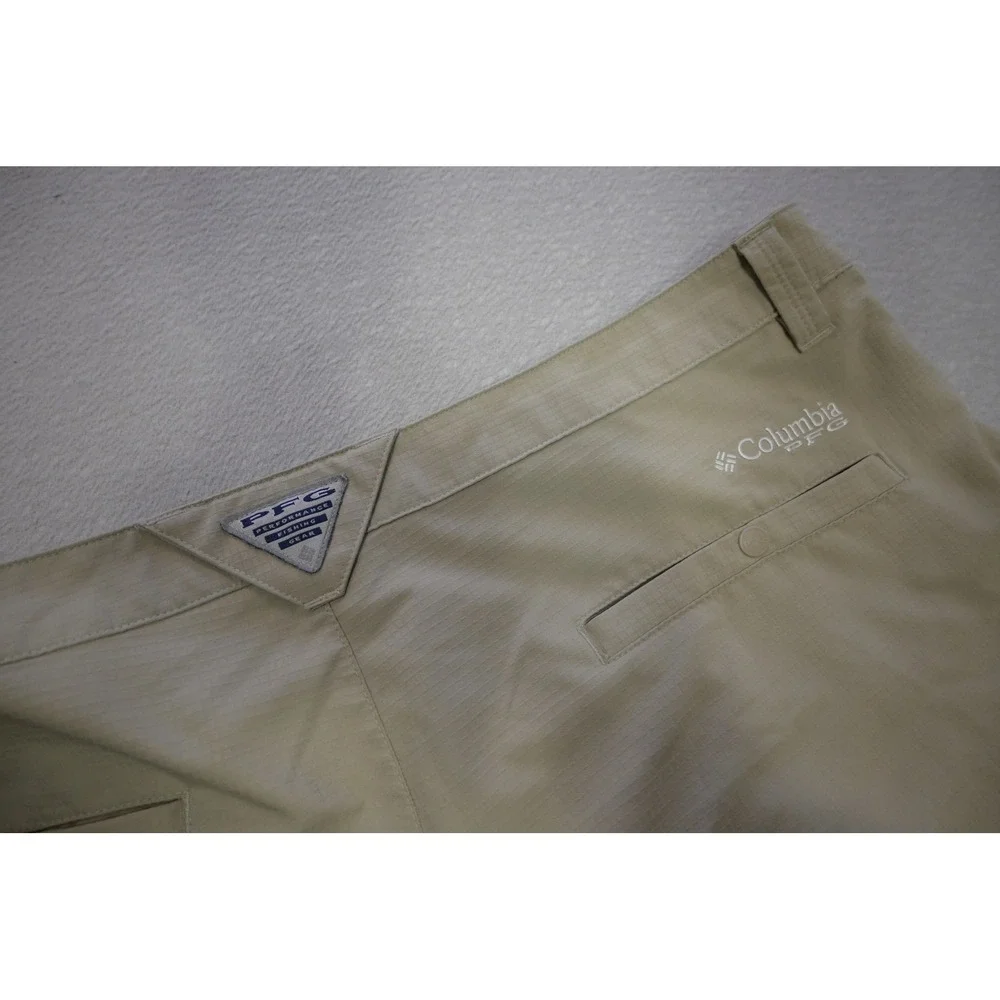 Columbia PFG Cargo Shorts Mens 38 Tan Ripstop Hiking Outdoor Excellent
